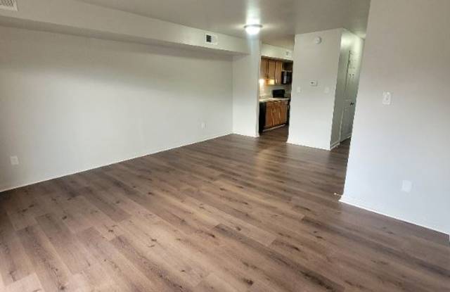 4 Bainbridge Avenue B - 4 Bainbridge Avenue, Hampton, VA 23663