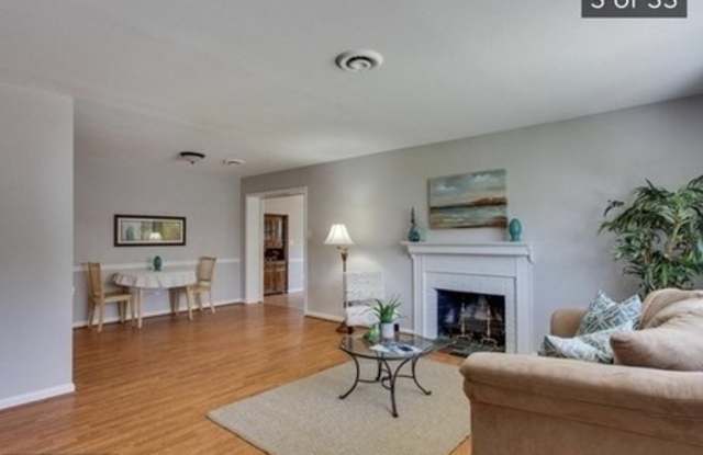 6302 Yosemite Drive Gallery 3