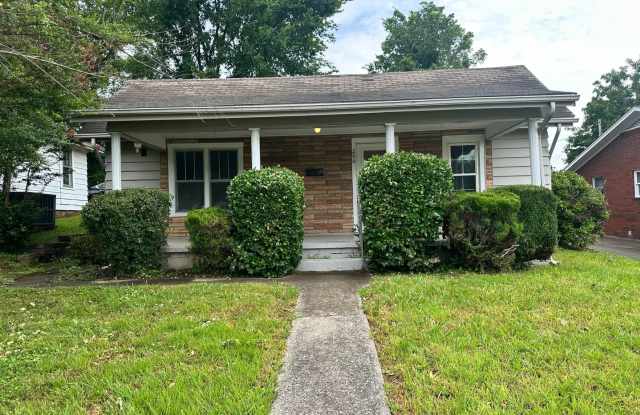 Home in Benton - 206 West 12th Street, Benton, KY 42025