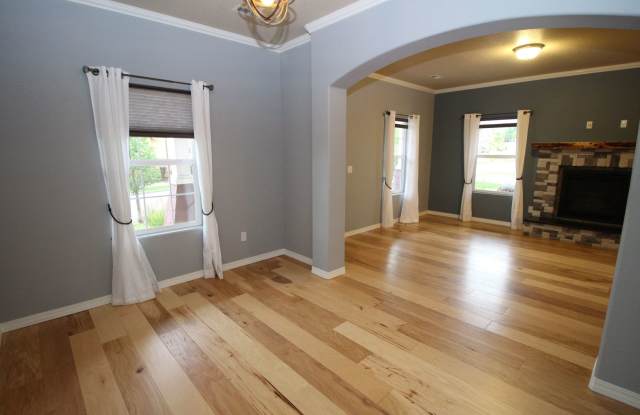 Beautiful 3bdrm 3bath home in Gold Hill Mesa - 194 Eclipse Drive, Colorado Springs, CO 80905