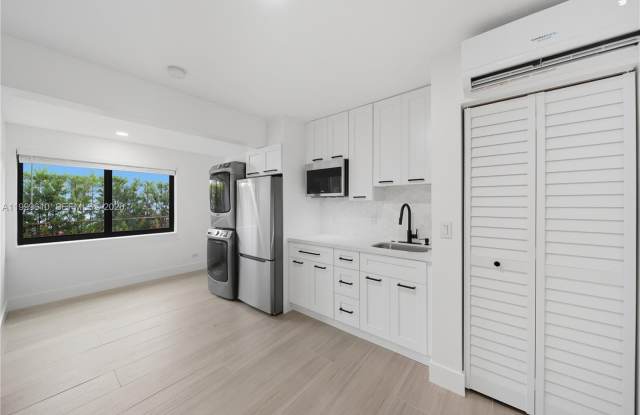 3101 SW 106th Ave photos photos