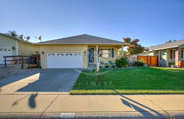 3 bedroom, 2 bathrooms, 2 car garage - 1048 Wilson Avenue, Lincoln, CA 95648 3 bedroom, 2 bathrooms, 2 car garage - 1048 Wilson Avenue, Lincoln, CA 95648