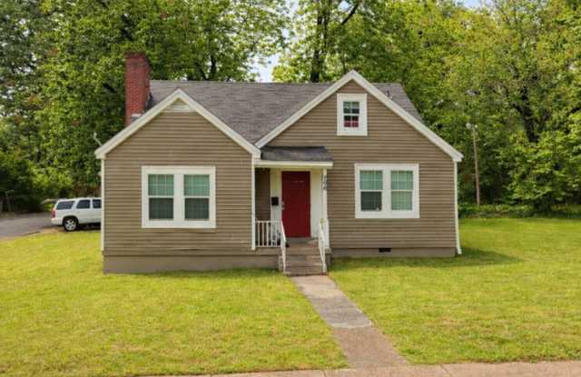 Spacious Renovated 4-Bedroom Home for Rent photos photos