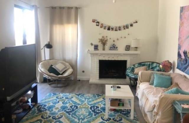 8090 Via San Saba Gallery 3