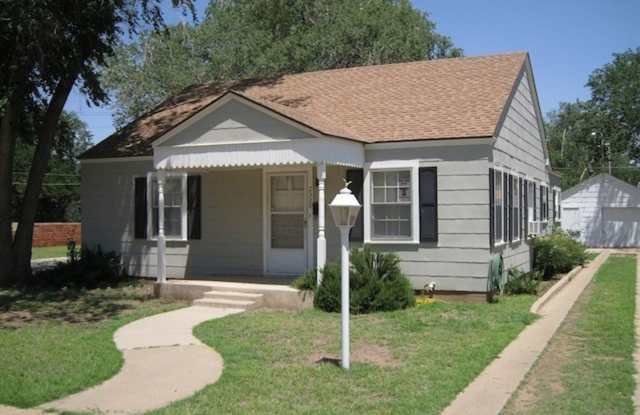 Larger 2 bed 1 bath cute cottage now available photos photos