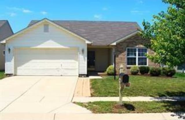 19207 FOX CHASE Drive - 19207 Fox Chase Drive, Noblesville, IN 46062