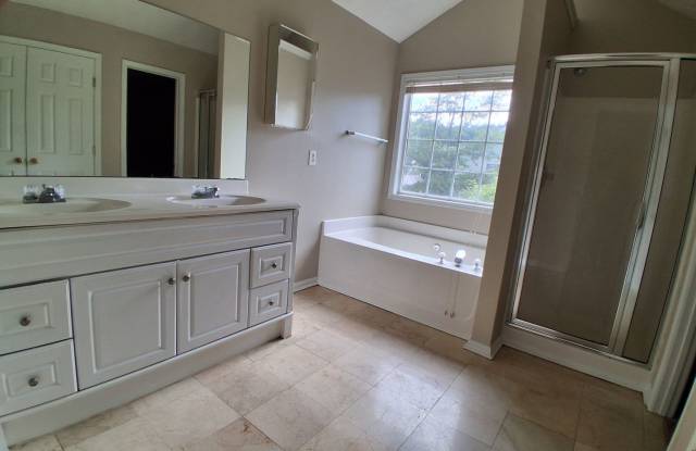 Open House Available on Wednesday, September 30th, 2026 Time: 5:30PM – 6:00 PM GORGEOUS Home!!! Gallery 4