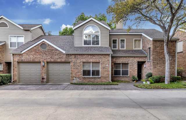 LUXURY 3-BEDROOM TOWNHOME IN ALAMO HEIGHTS photos photos