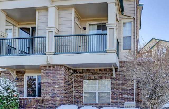 Bright Corner 3BR Condo with Garage in Superior! Available July 6! photos photos