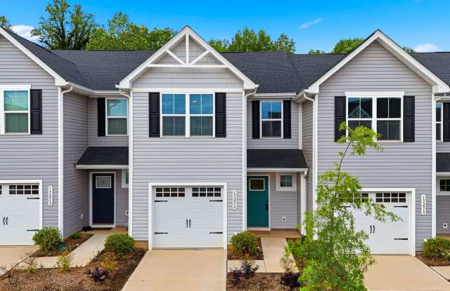 Modern 3 Bed 2.5 Bath Townhome in Bear Park Community photos photos