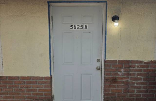 2/1 DUPLEX photos photos