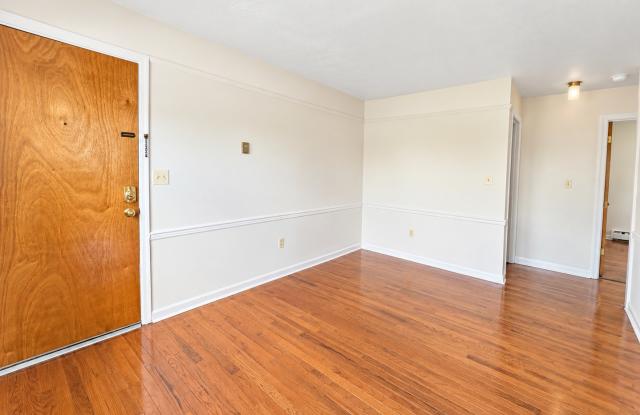 Two Bedroom Apartment for Rent Gallery 4