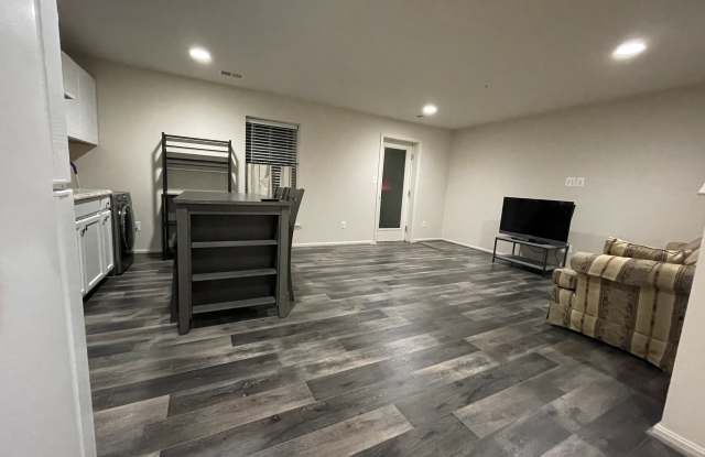 15896 Lee Carter Road Gallery 4