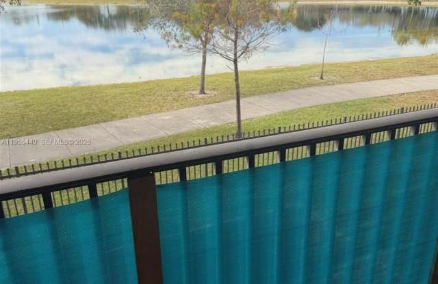 250 W Park Dr photos photos