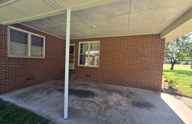 3 bedroom house in Colonial Heights Gallery 4