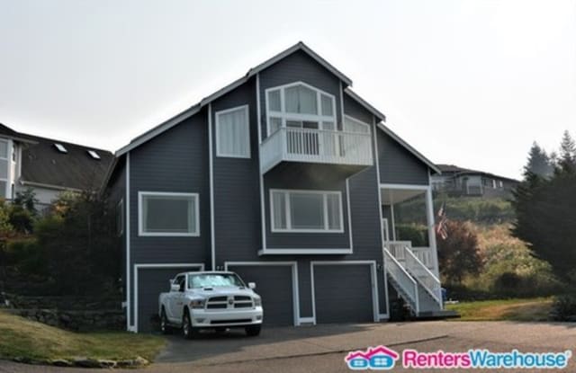 1816 21st St South East - 1816 21st Street Southeast, Puyallup, WA 98372
