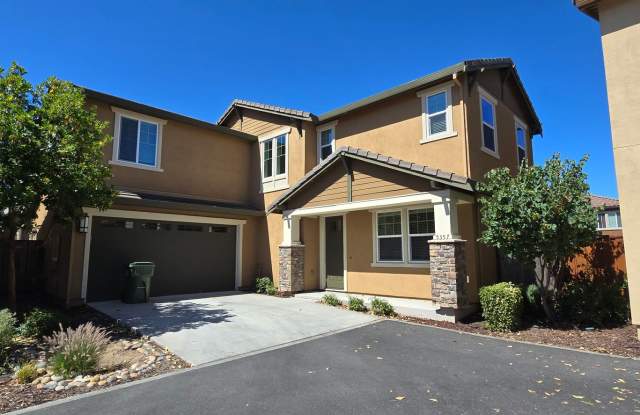 Located in the desirable K-Section of Rohnert Park photos photos