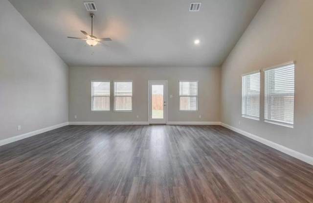 404 Dempsey Drive Gallery 3