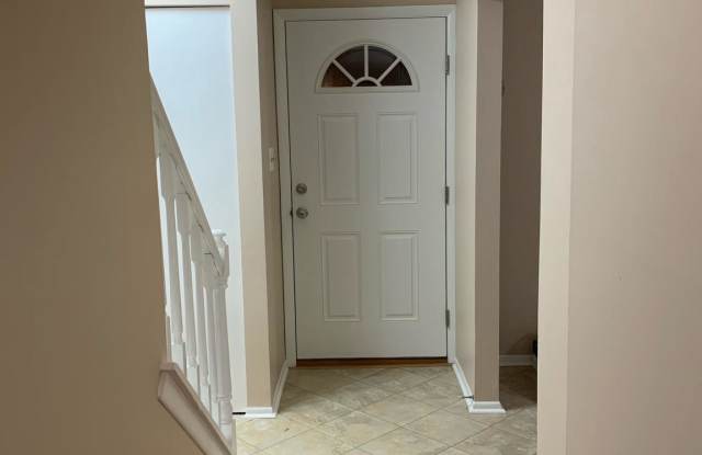 6432 OLD SCOTTS COURT Gallery 4