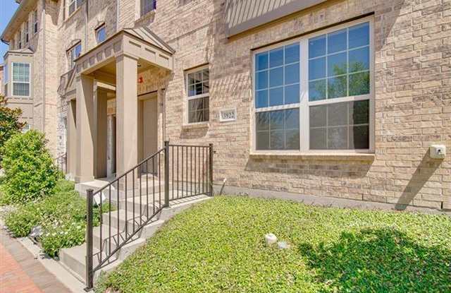3922 Asbury Lane Gallery 2