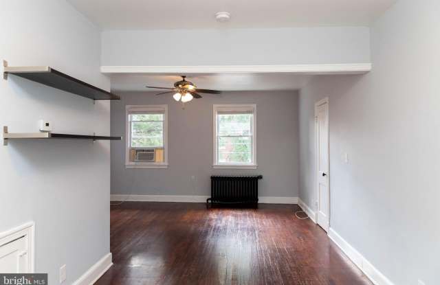 3935 9TH Street NE Gallery 2