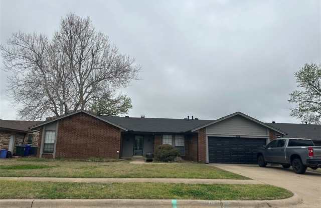 3306 Rambling Oaks Drive photos photos