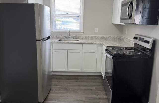 3200 Baird Court Gallery 4