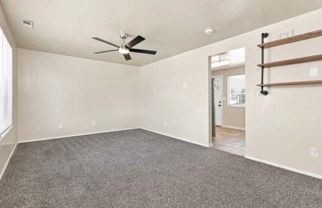 Charming 3 Bed, 2 Bath Pet-Friendly Home with Carport Parking & Included Washer/Dryer! - Available NOW! Gallery 3