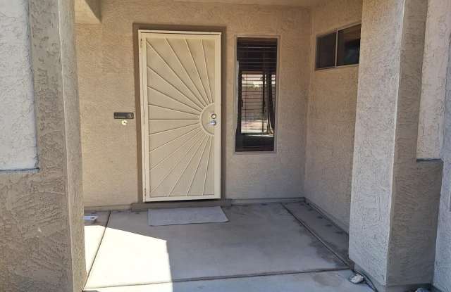 9205 W LONE CACTUS Drive Gallery 4
