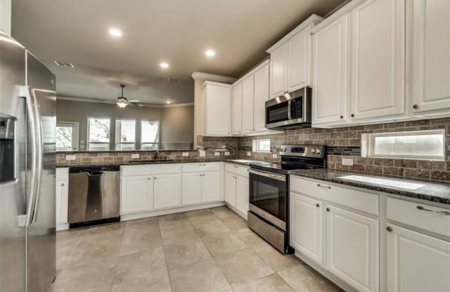 340 Chamberlain Drive - 340 Chamberlain Drive, Fate, TX 75189