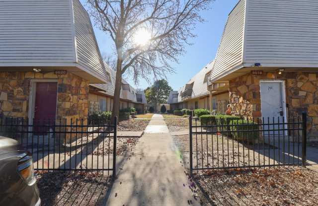 1 Bed | 1 Bath in South Tulsa! photos photos