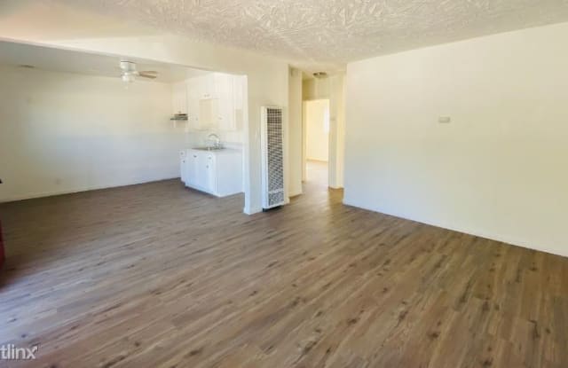 1065 Hyatt Ave - 1065 Hyatt Avenue, Los Angeles, CA 90744