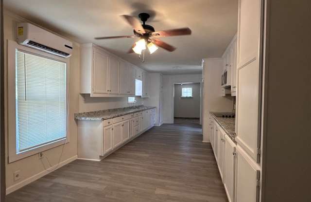 501 Villa Drive Gallery 2