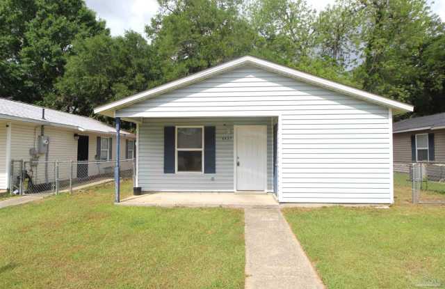 8437 Cherry Ave photos photos