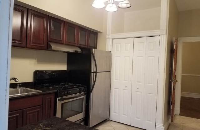 58 R St Nw photos photos