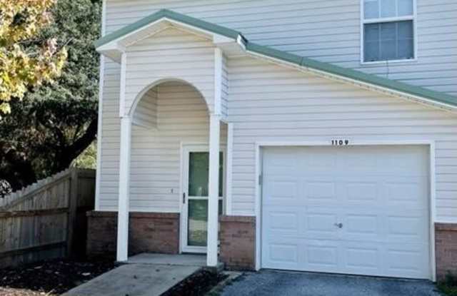 1109 Tiki Too Avenue - 1109 Tiki Too Avenue, Ocean City, FL 32547