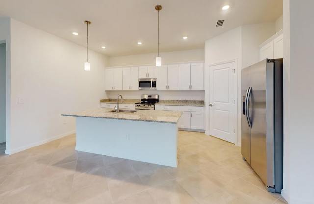 1566 Saddlewood Cir Gallery 1