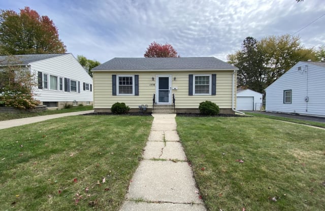 1536 7th Avenue Northeast - 1536 7th Avenue Northeast, Rochester, MN 55906