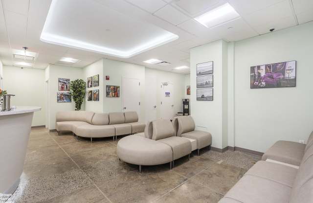 2599 Broadway Gallery 2