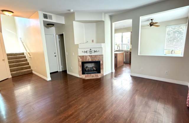 Rare Discovery Hills Gem – 3 Bedroom Home with Serene Backyard Oasis Gallery 4