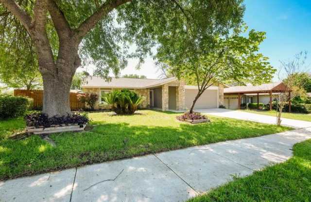 7014 Glen Trail Gallery 2