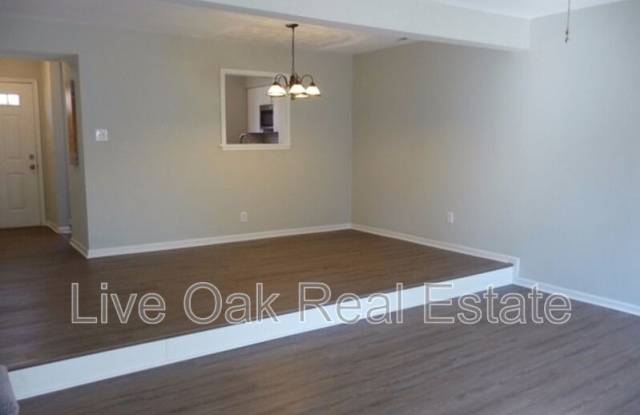 2523 Meadows Landing Gallery 4