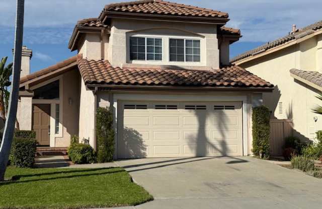 Spectacular view home in Anaheim Hills - 7727 East Misty Glen Court, Anaheim, CA 92808