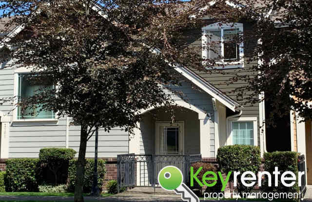 Luxury View Home in Gas Lamp Terrace, near Downtown Tacoma! - 2103 South G Street, Tacoma, WA 98405 Luxury View Home in Gas Lamp Terrace, near Downtown Tacoma! - 2103 South G Street, Tacoma, WA 98405