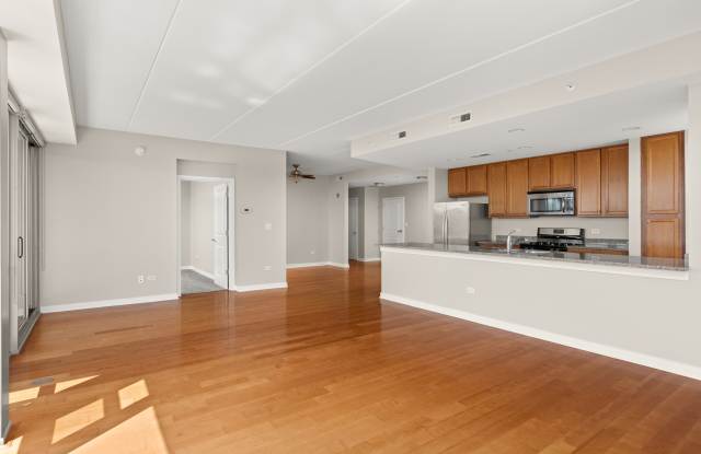 Kingston Pointe Apartments Gallery 3