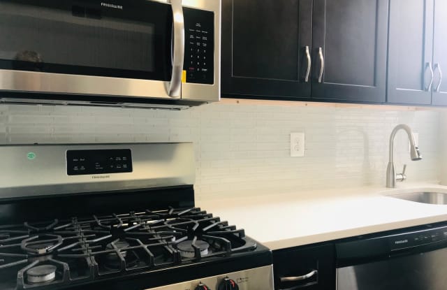 1601 A STREET SE - 1601 a Street Southeast, Washington, DC 20003
