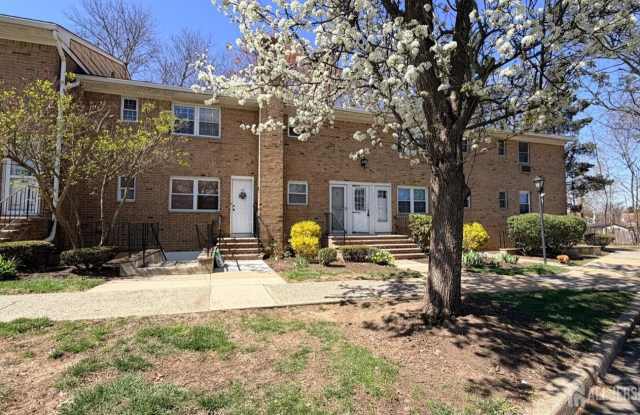 363 Cranbury Road photos photos