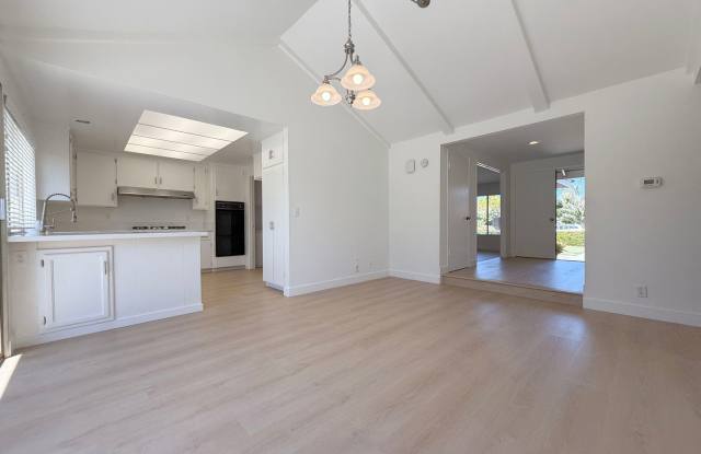 Costal Living - Pride of Ownership Neighborhood photos photos