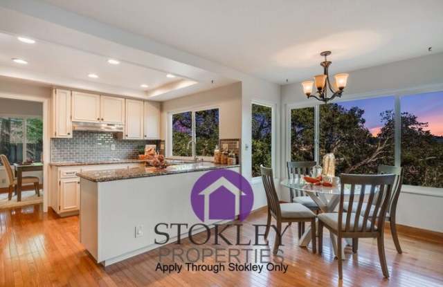 5841 Blue Bird Court Gallery 4