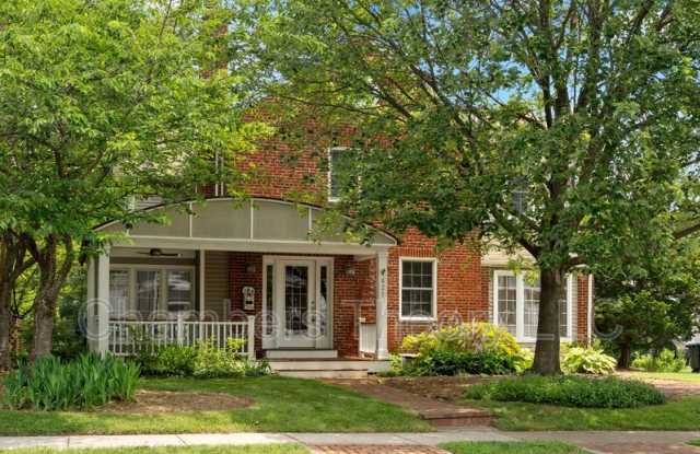 621 S Taylor St. - 621 South Taylor Street, Arlington, VA 22204 621 S Taylor St. - 621 South Taylor Street, Arlington, VA 22204